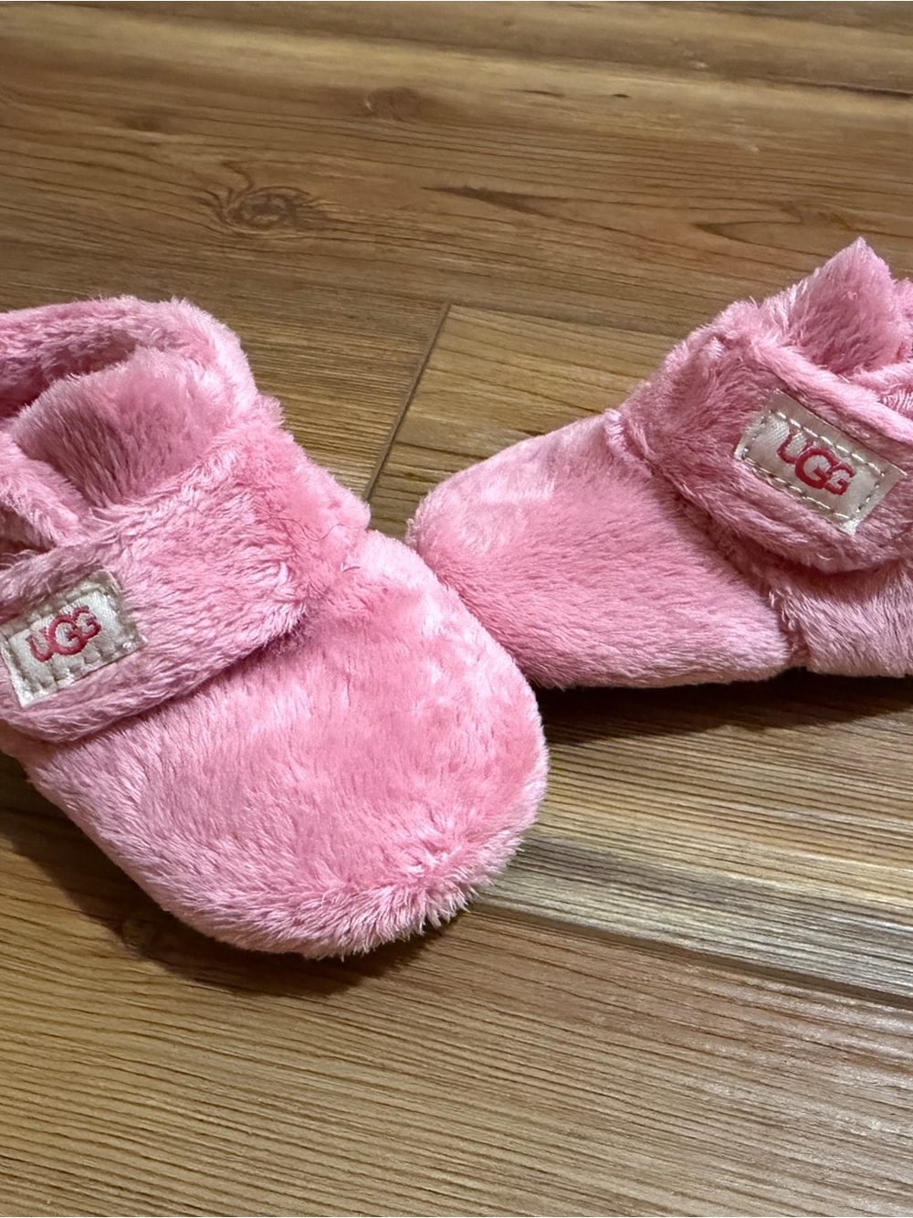UGG Pink Plush Infant Slippers with Velcro Strap bixbee booties